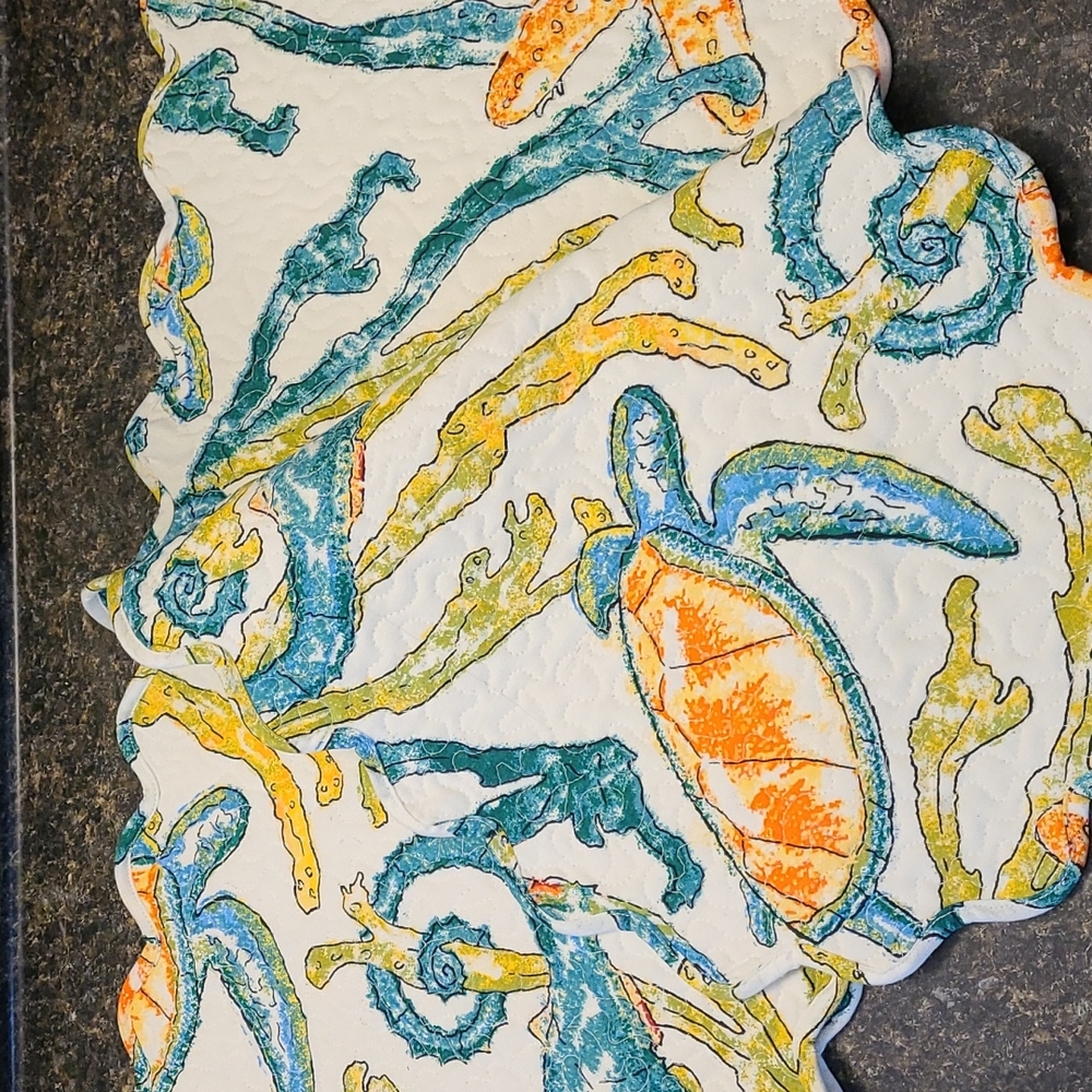 Table runner